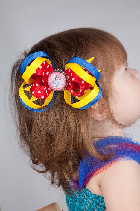 Snow White Bottle Cap Bow-